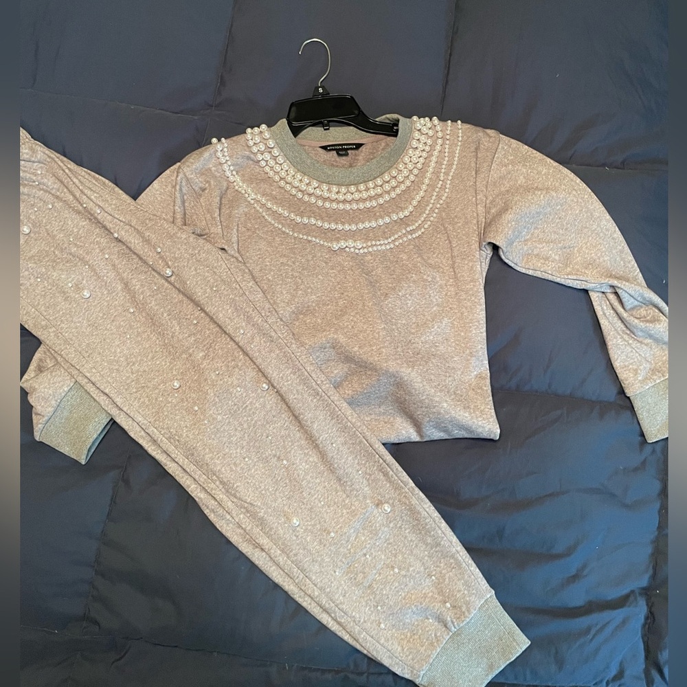 🆕Boston Proper Gray Pearl Embellished Jogger Set🩶 - Picture 12 of 13